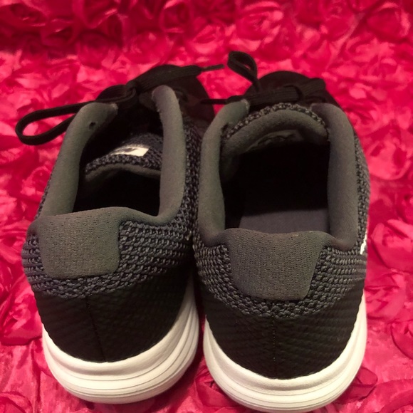 Nike Revolution 3 Women's Running Shoes - Picture 5 of 8
